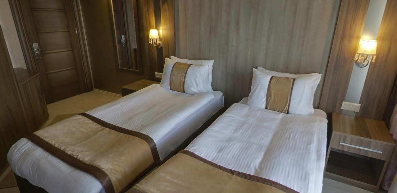 Hotel Ferro Bursa Buitenkant foto
